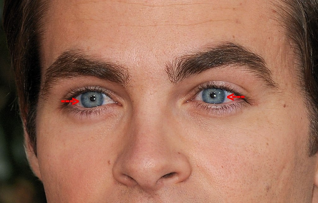 Featured image of post Chris Pine Eyes Contacts