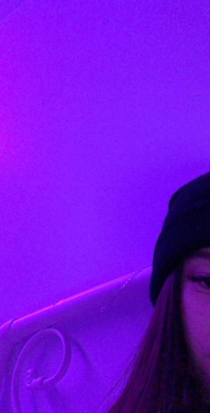 Featured image of post Purple Led Light Pfp